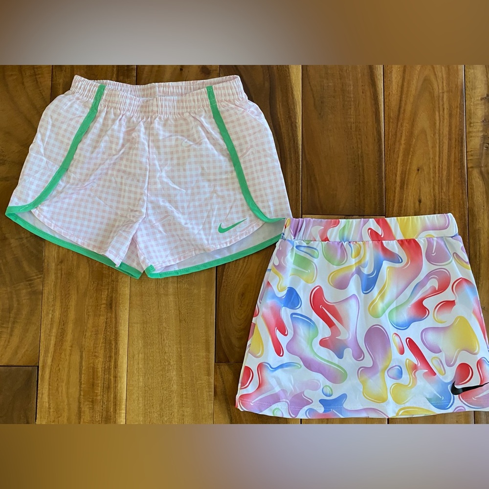 Nike Girl's Athletic Shorts and Skirt Size 6X